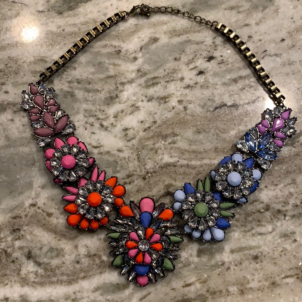 Colorful statement necklace